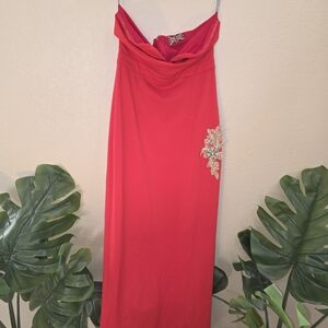 Elegant Red Evening Dress